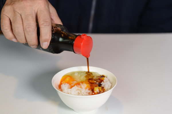 『大人の卵掛けご飯の食べ方』写真1