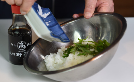 『わずか2０秒で出来る簡単混ぜご飯を作ろう』1